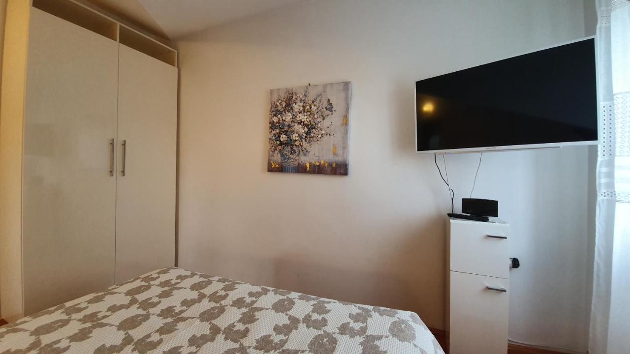 Apartments Magdalena Мали-Лошинь Номер фото